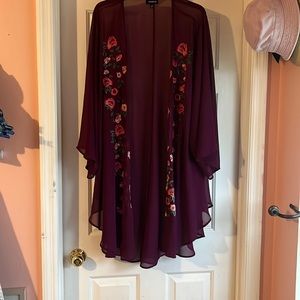 Purple floral Torrid Kimono- Size 3/4 💜🌺